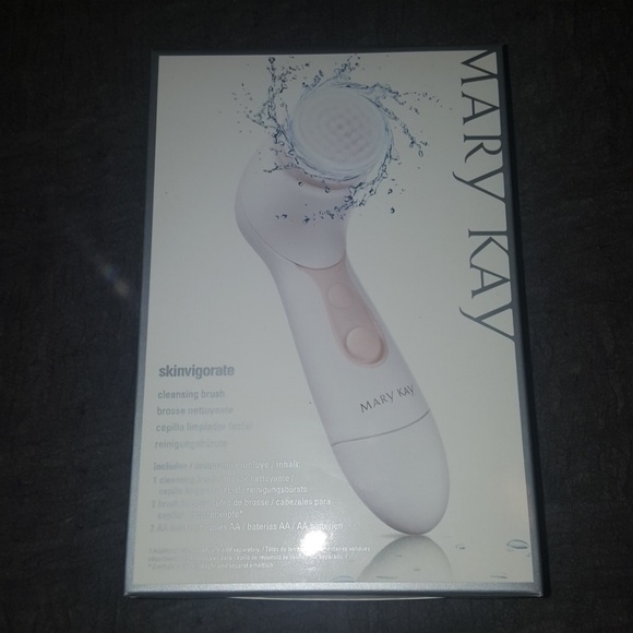 Mary Kay Other - Skinvigorate cleansing brush